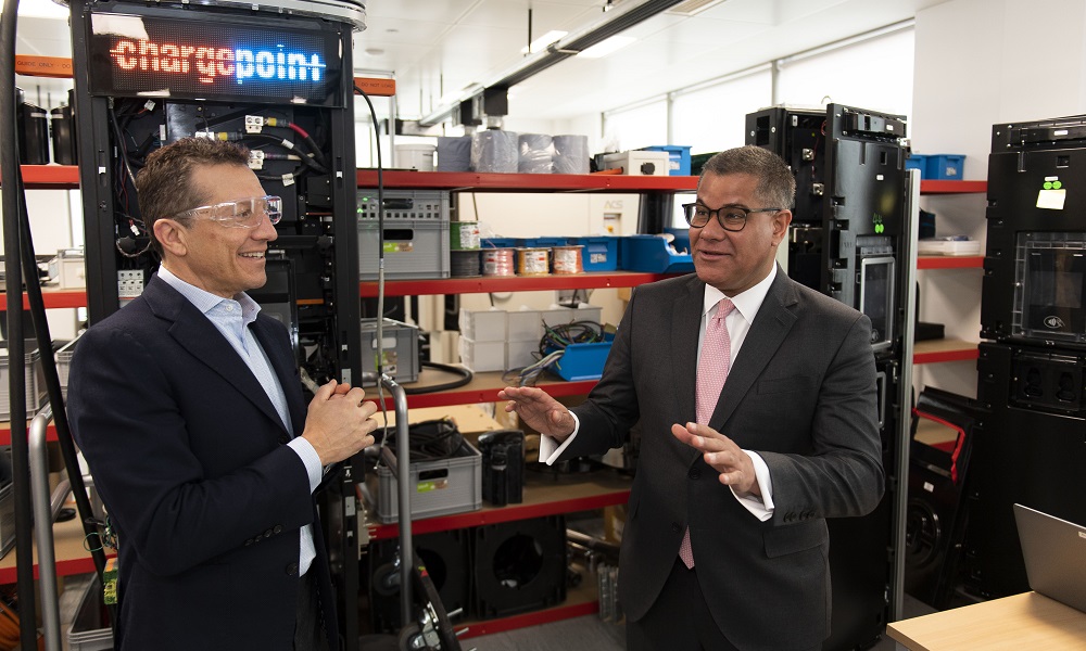 Alok Sharma visits ChargePoint’s UK Research & Development facility